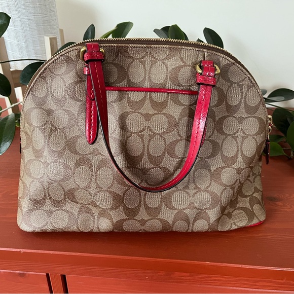 Coach logo crossbody hand bag with detachable crossbody strap. Like new. - Picture 3 of 8